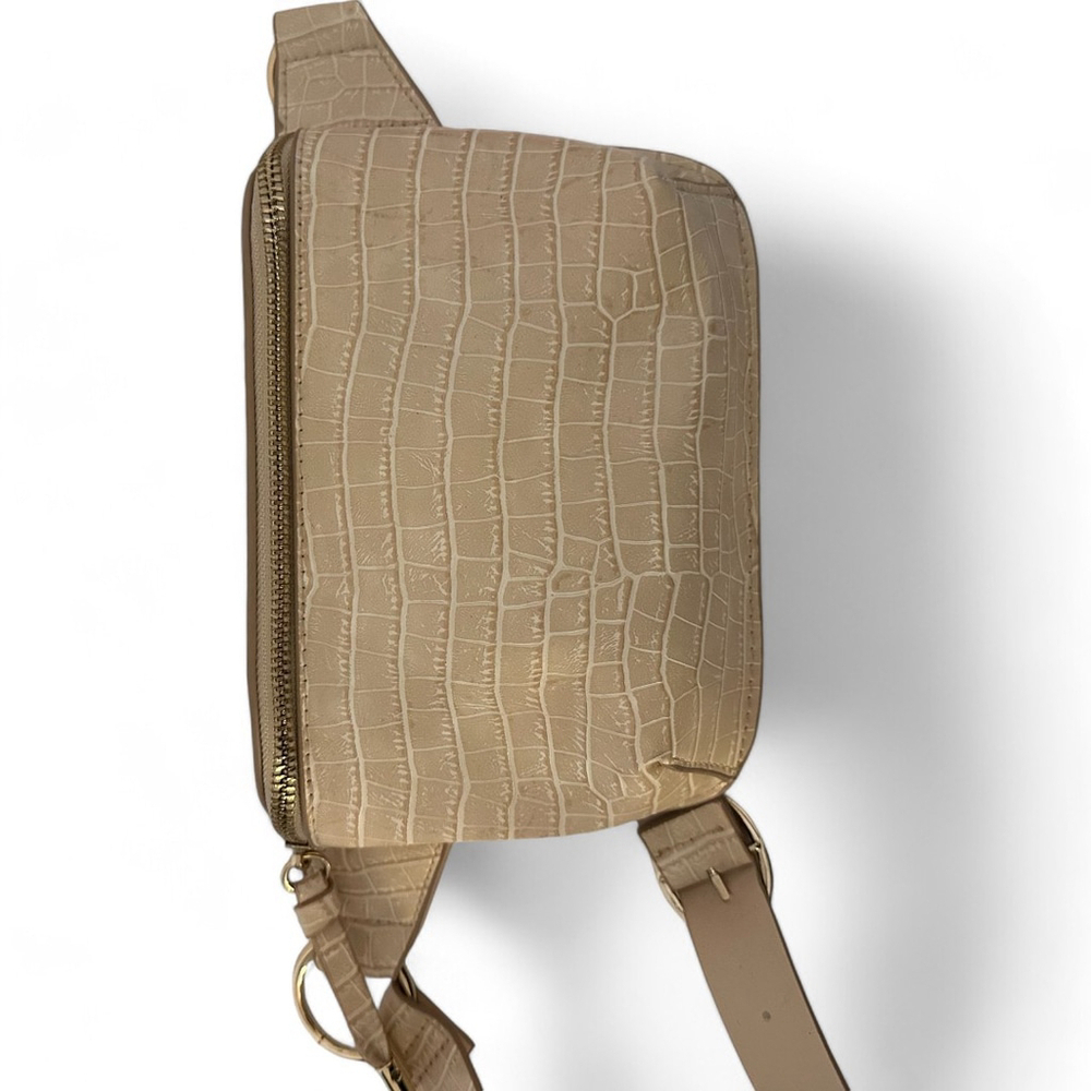 Women's H&M Beige Belt Bag